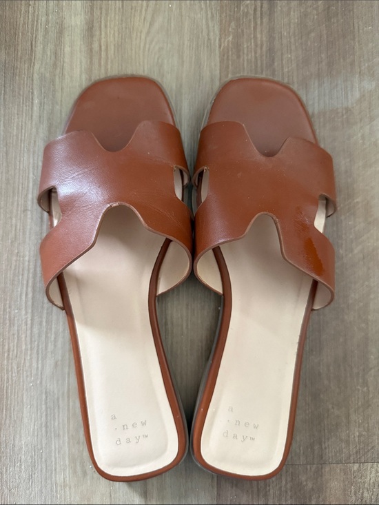 Shoes - a new day Cognac Cutout Slide Mules